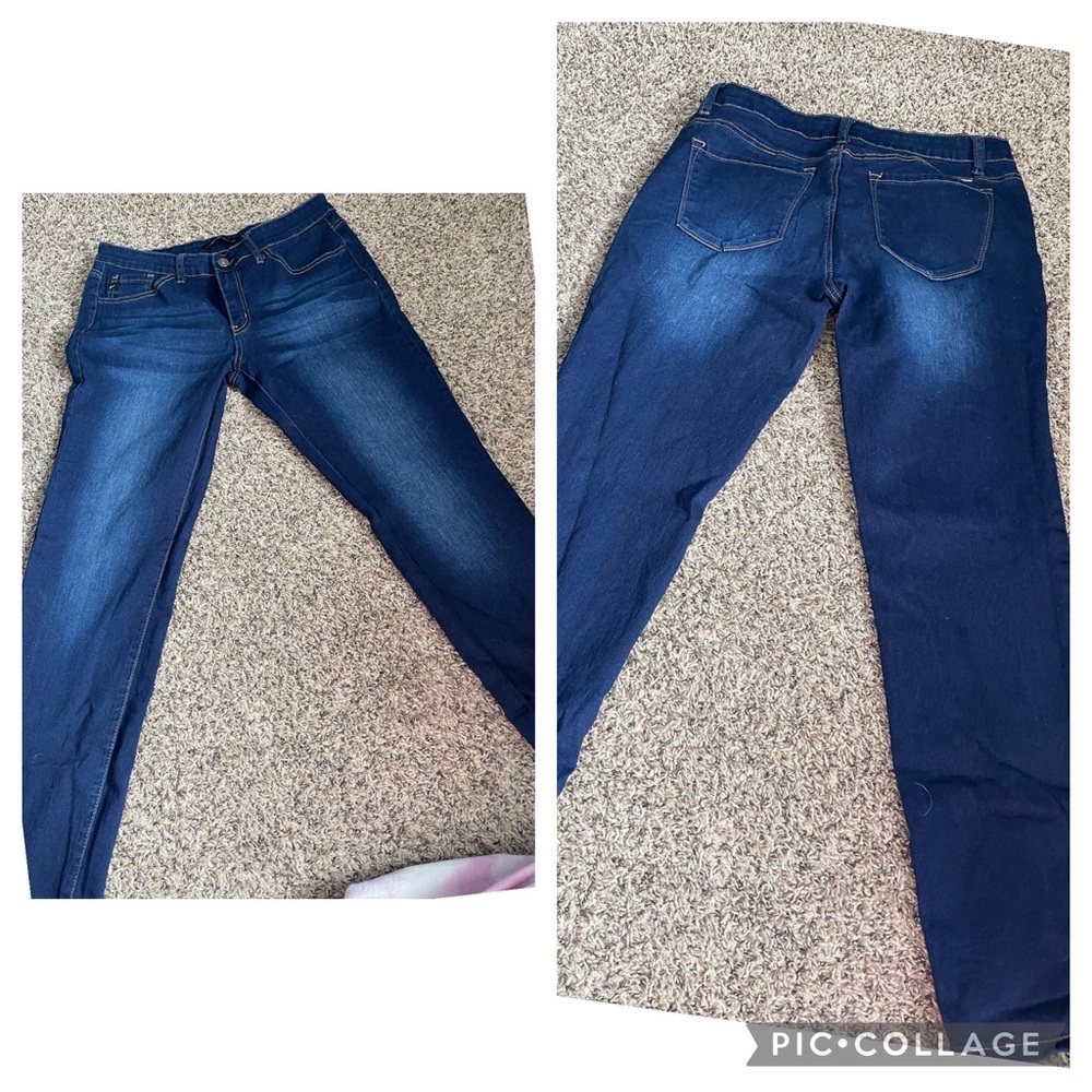 KanCan dark Wash Size 9